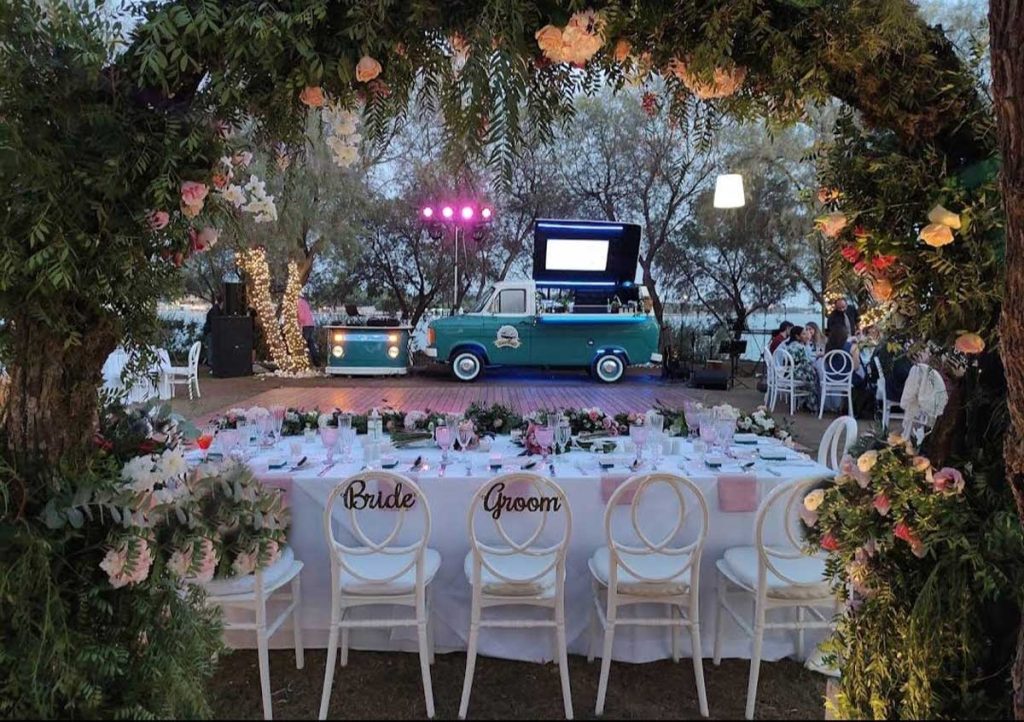 Cocktail Van Bar catering services